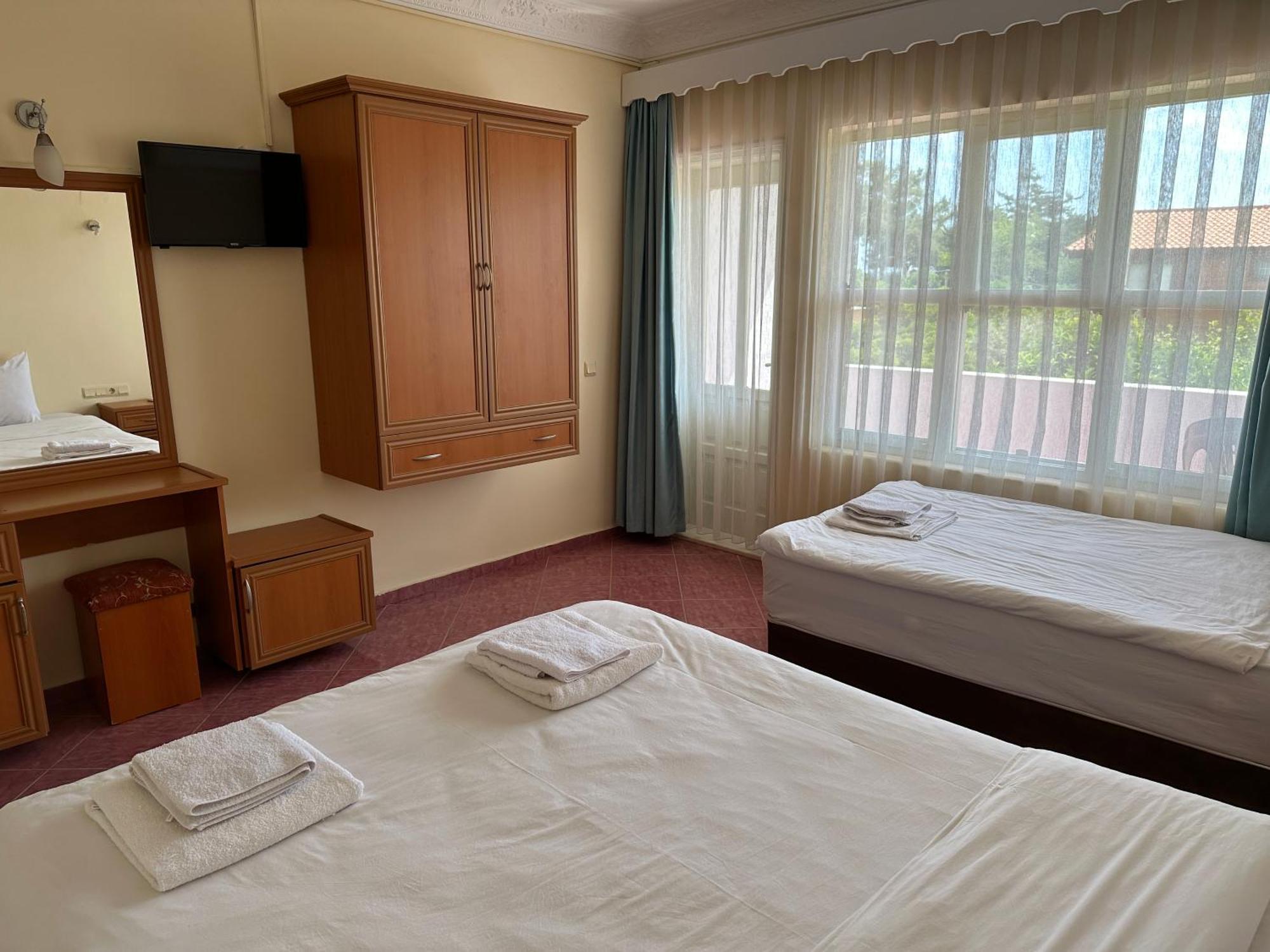 Palm Konak Hotel Çıralı Zewnętrze zdjęcie
