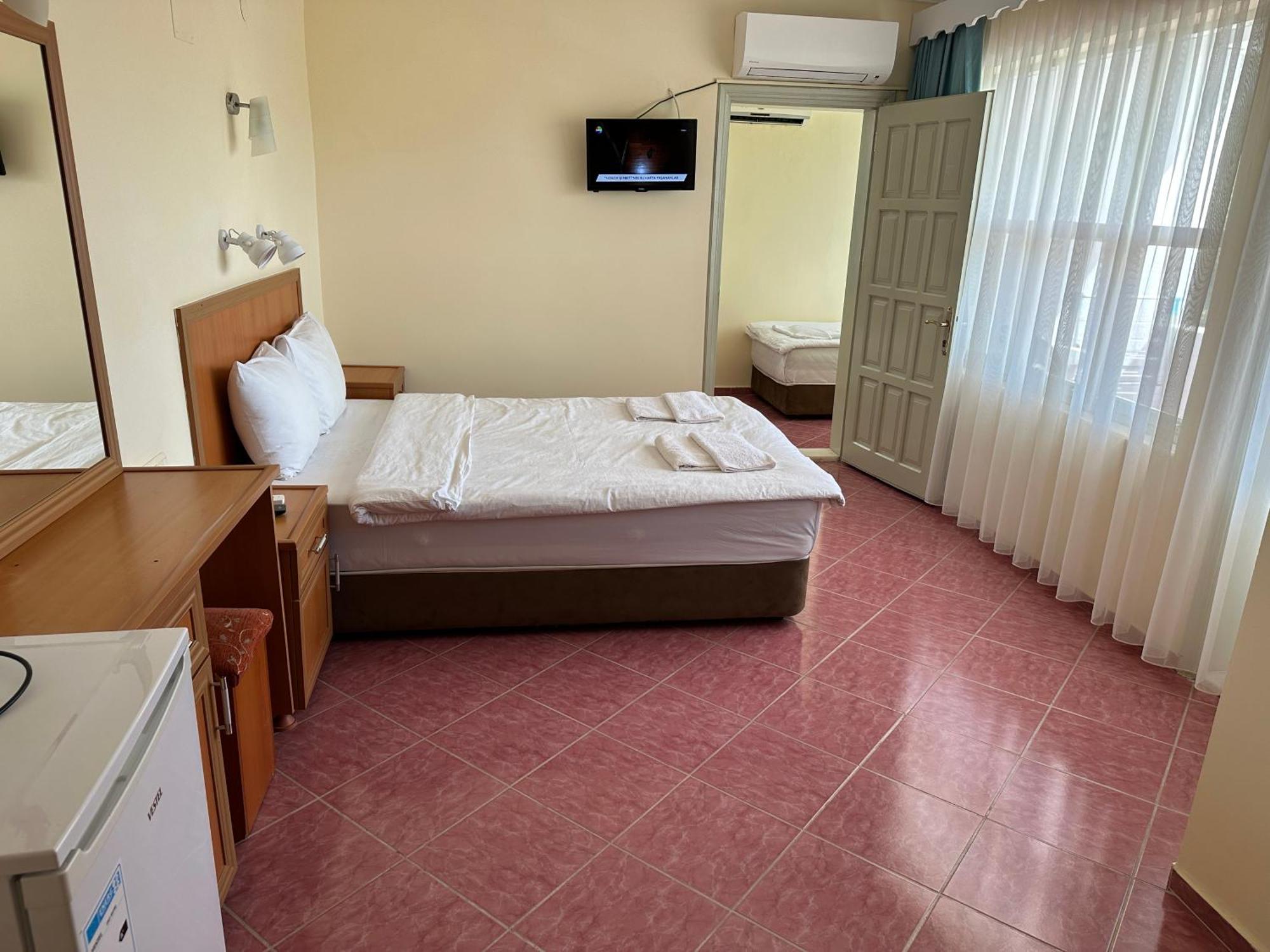 Palm Konak Hotel Çıralı Zewnętrze zdjęcie