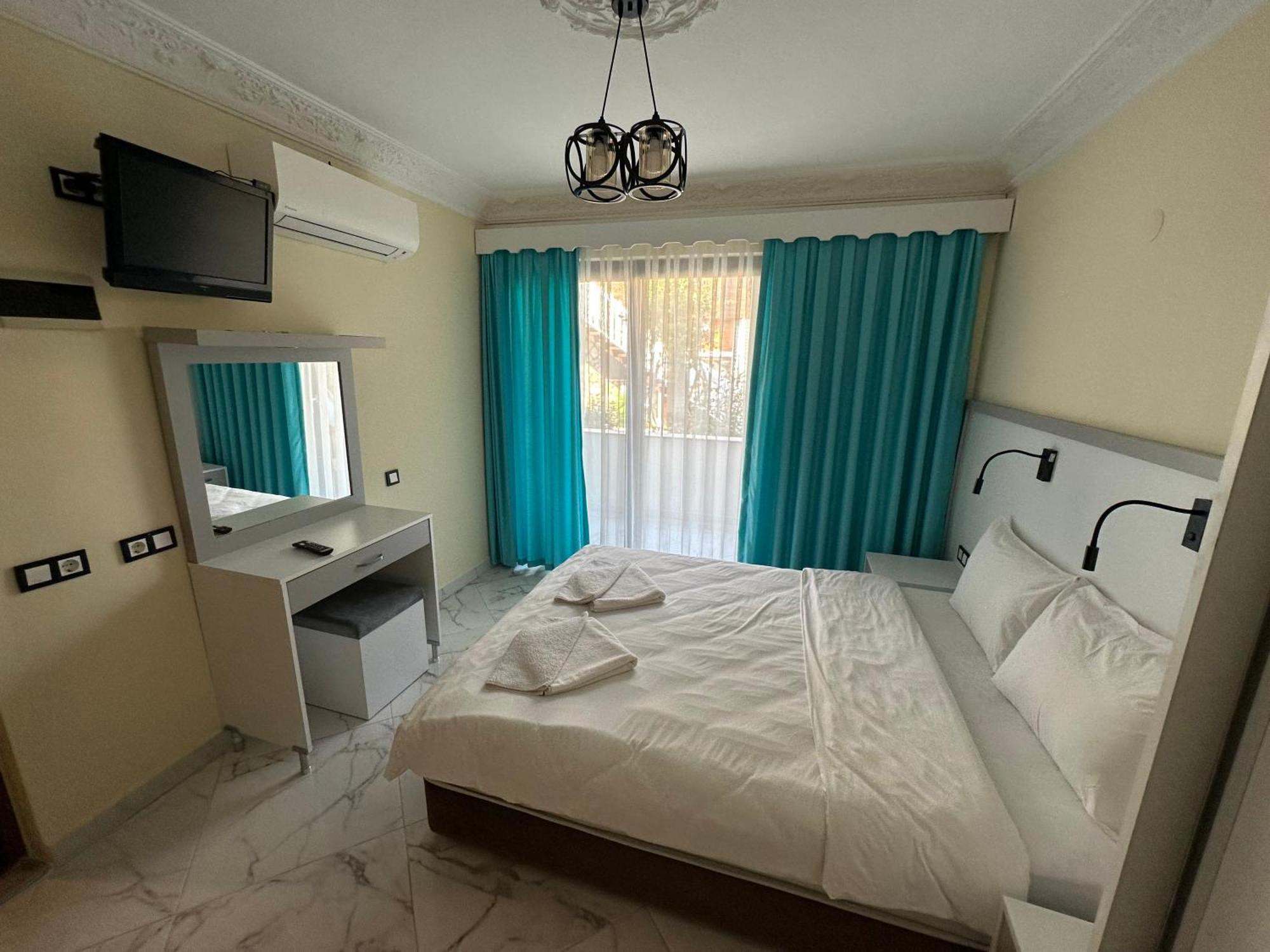Palm Konak Hotel Çıralı Zewnętrze zdjęcie