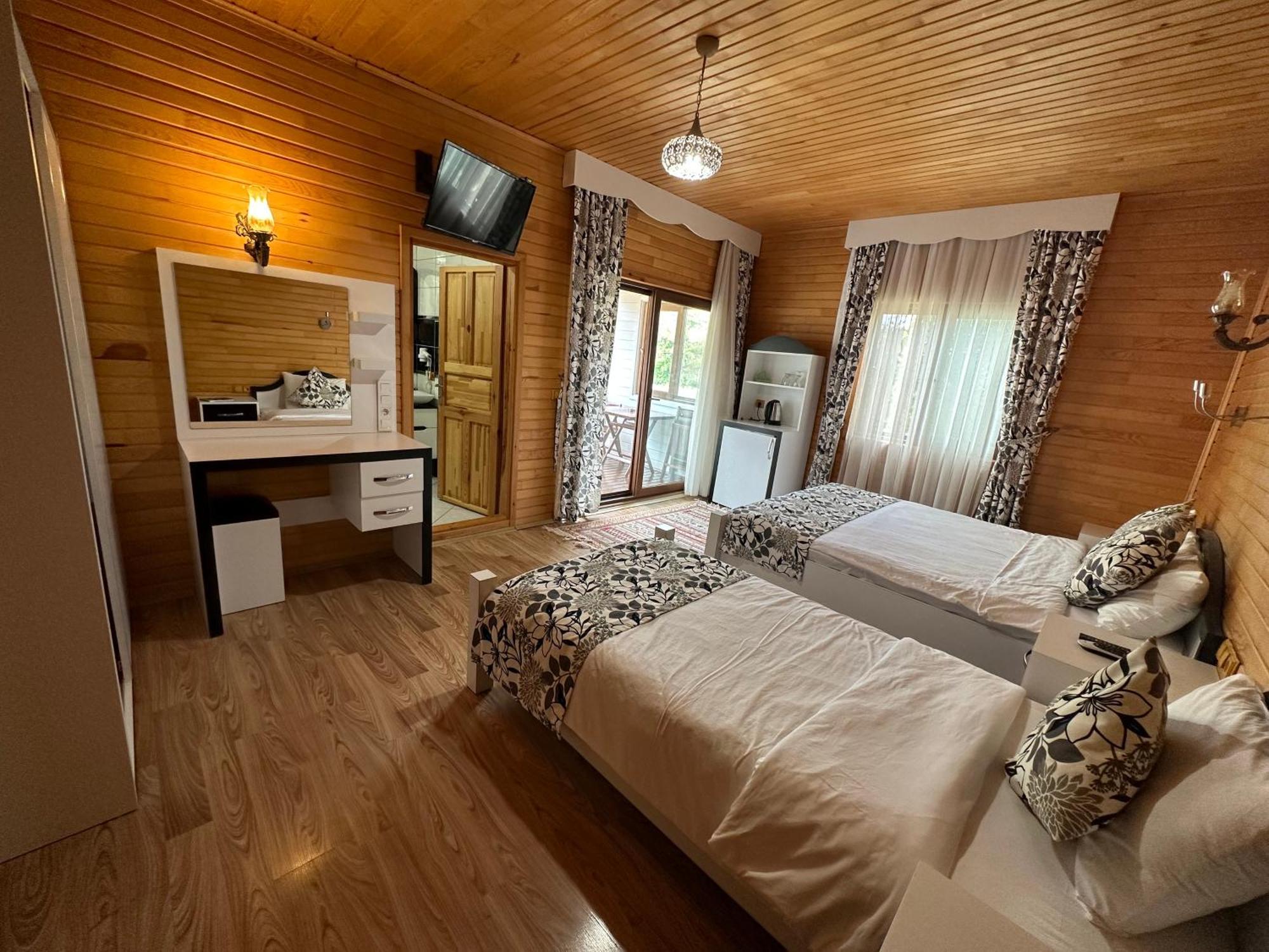 Palm Konak Hotel Çıralı Zewnętrze zdjęcie