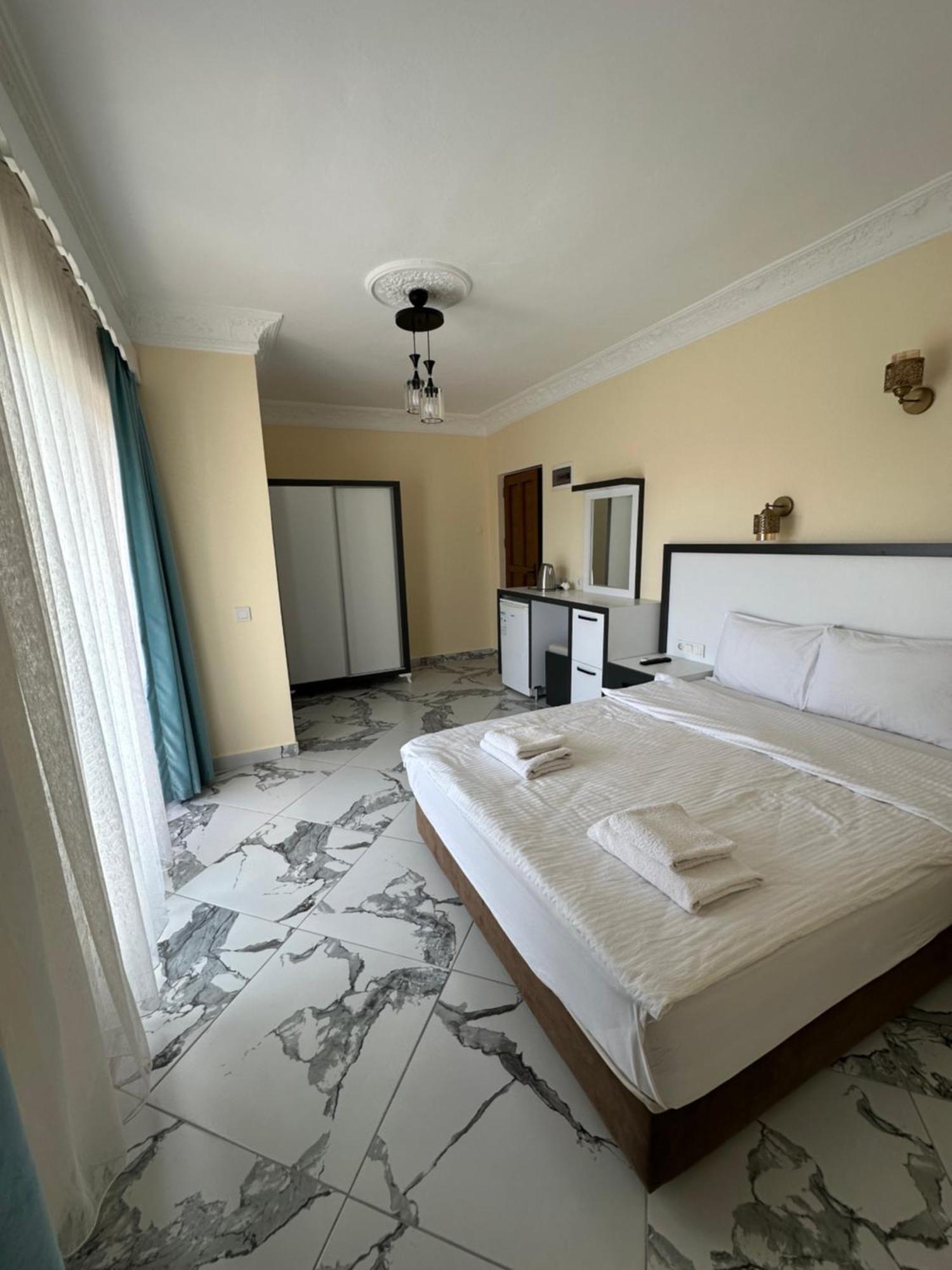 Palm Konak Hotel Çıralı Zewnętrze zdjęcie